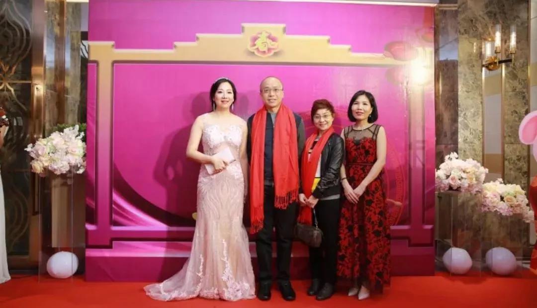 港豐年會(huì) 港豐年會(huì)