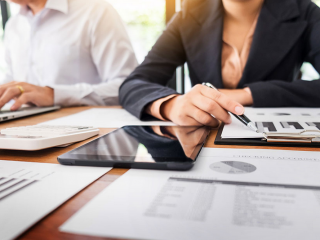 進出口貿(mào)易成立香港公司的好處有哪些